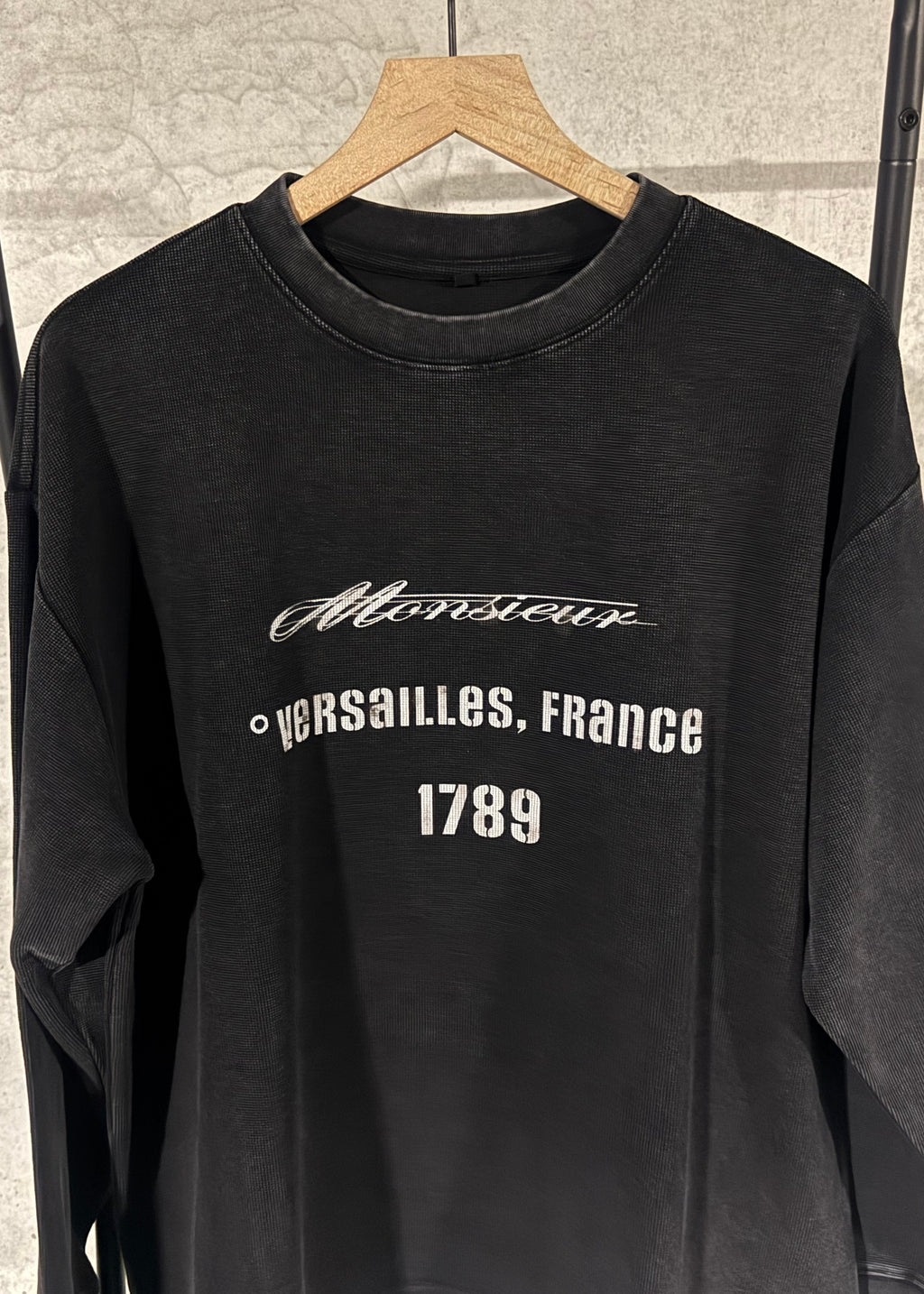 Versailles Thermal Silhouette - Black