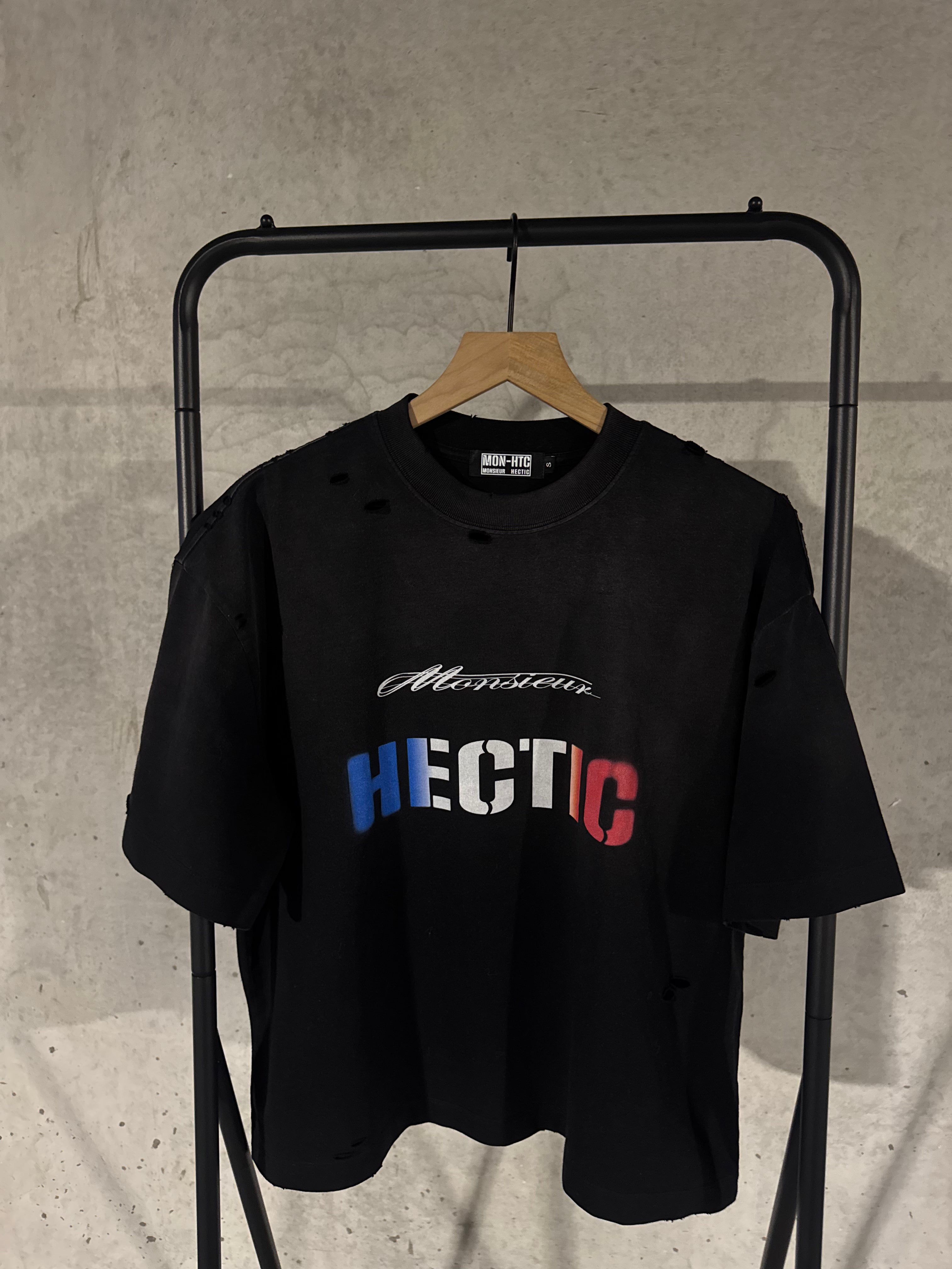 The Louvre Tee